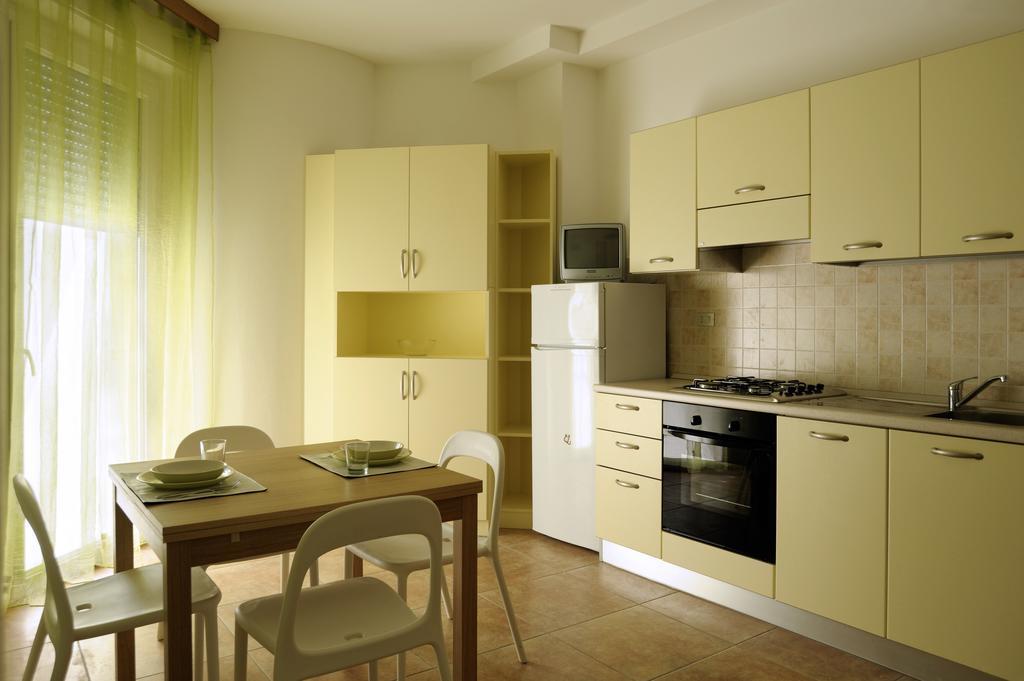 Solemare Hotel E Residence Misano Adriatico Δωμάτιο φωτογραφία