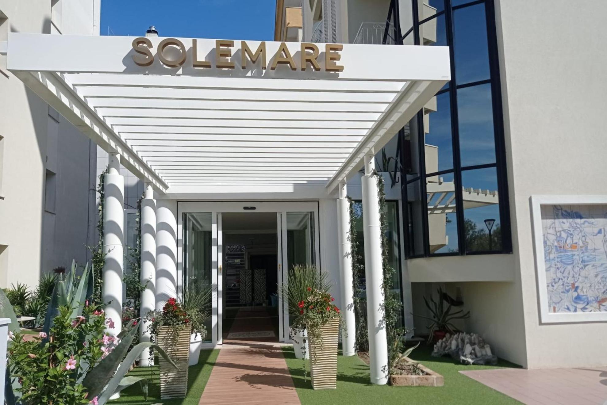Solemare Hotel E Residence Misano Adriatico Εξωτερικό φωτογραφία