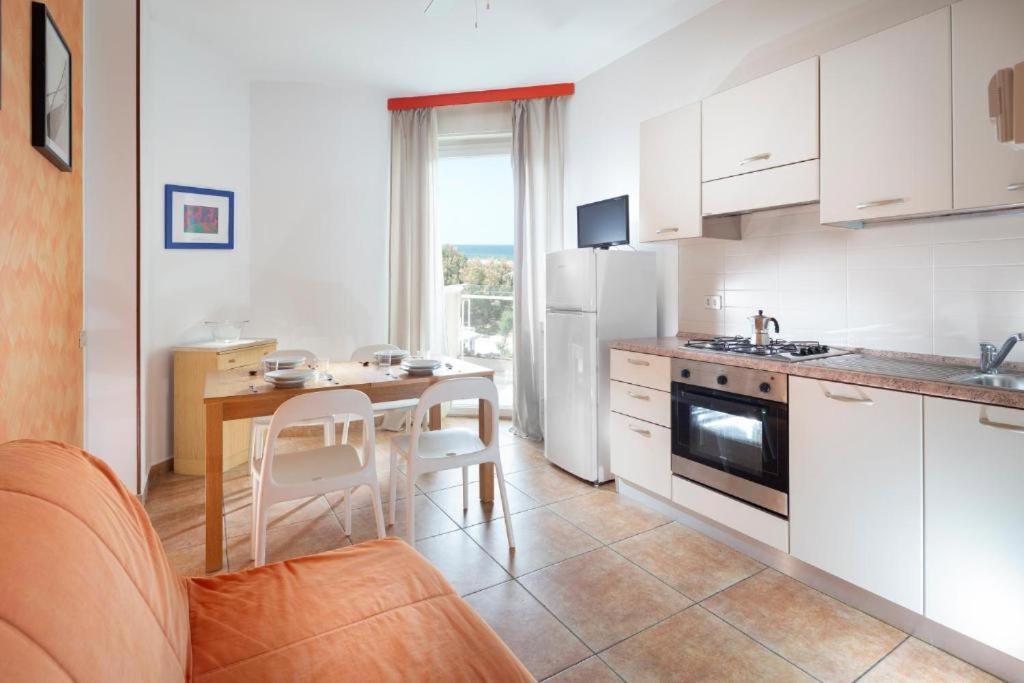 Solemare Hotel E Residence Misano Adriatico Εξωτερικό φωτογραφία